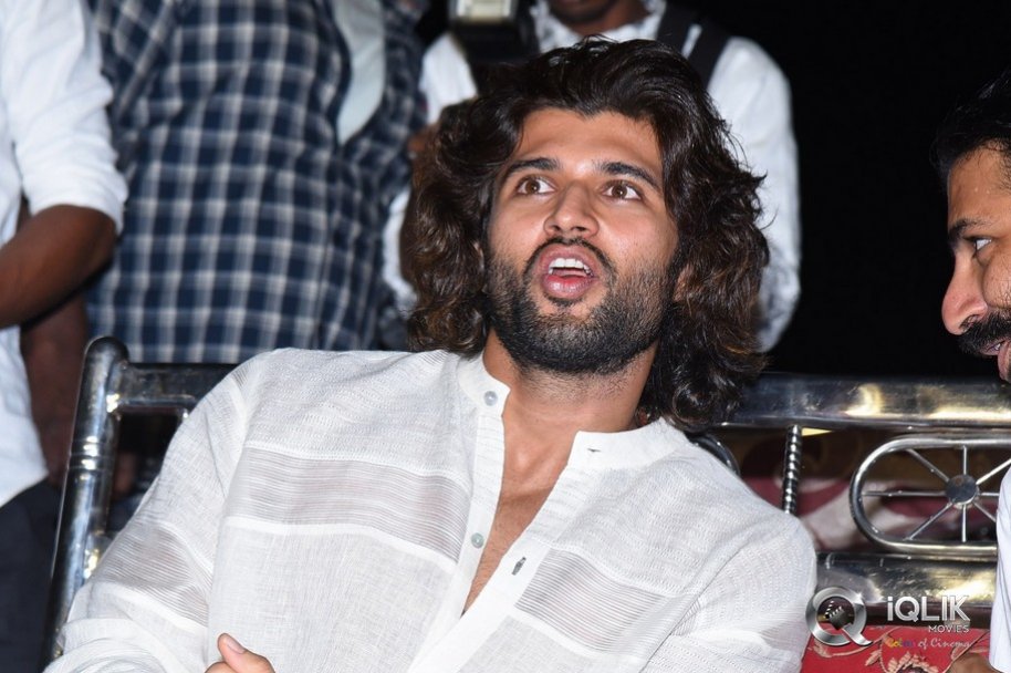 Jathi-Ratnalu-Pre-Release-Event